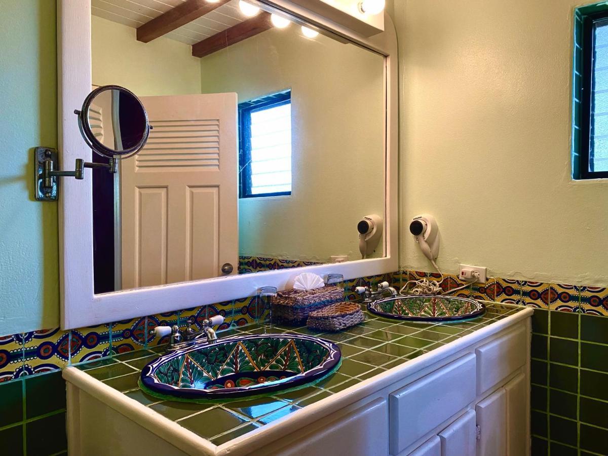 Tranquility Beach Suites Placencia Zewnętrze zdjęcie