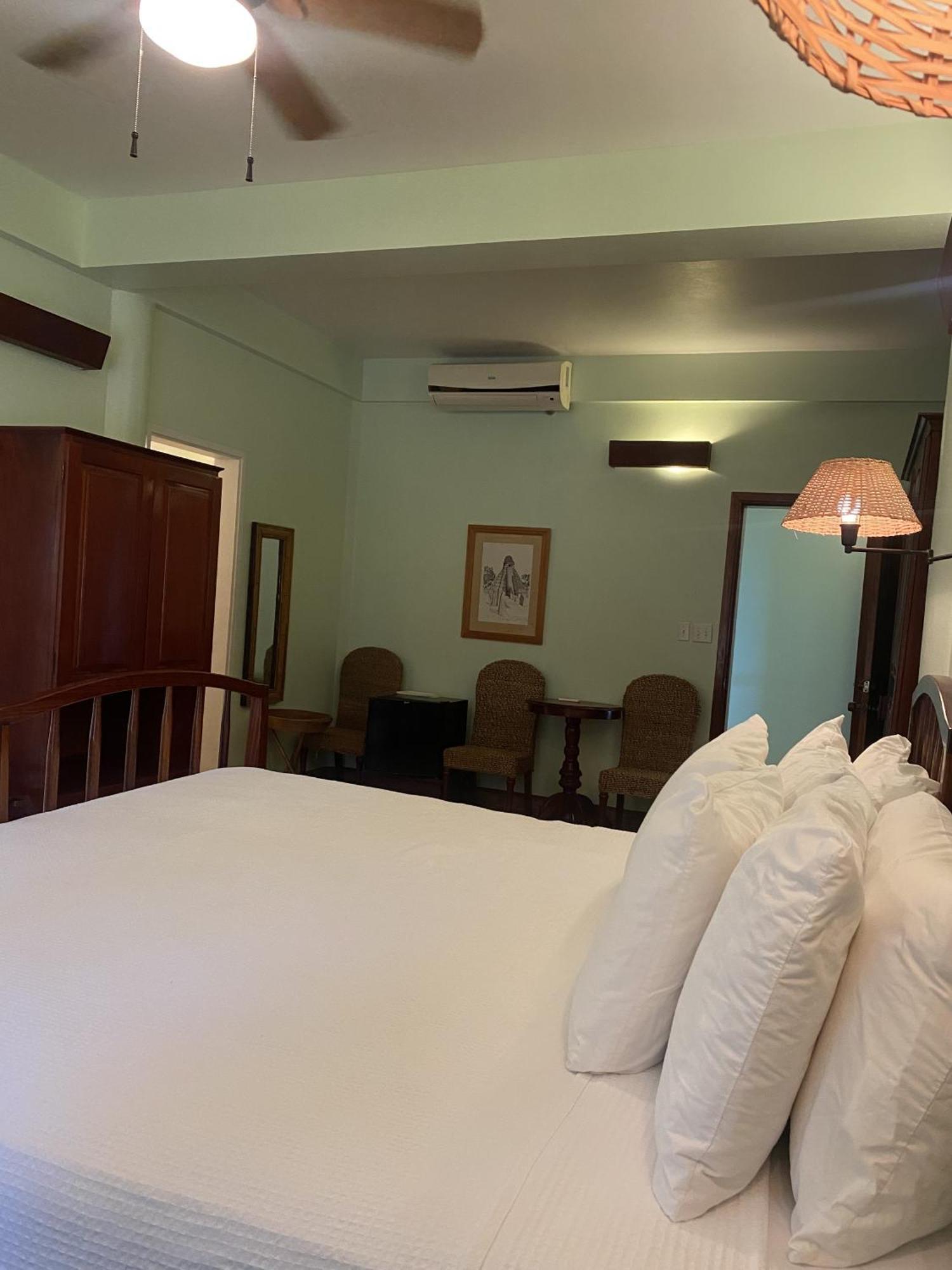 Tranquility Beach Suites Placencia Pokój zdjęcie